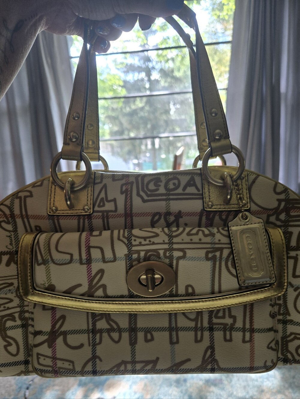 Vintage F13186 Coach Cream Satchel with Gold Trim and Multicolor Script - Picture 3 of 16